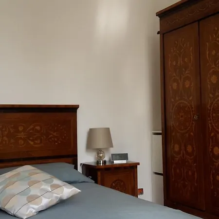 Casa Ligure Appartmento In Holiday home Sestri Levante