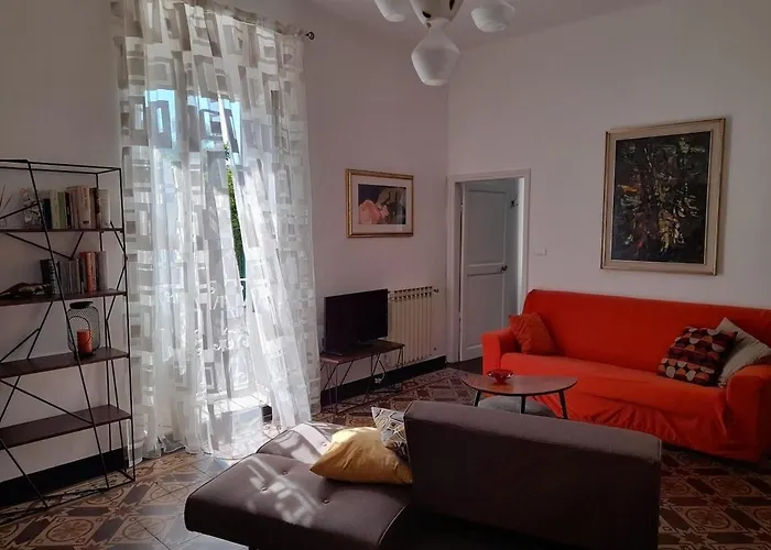 Holiday home Casa Ligure Appartmento In *